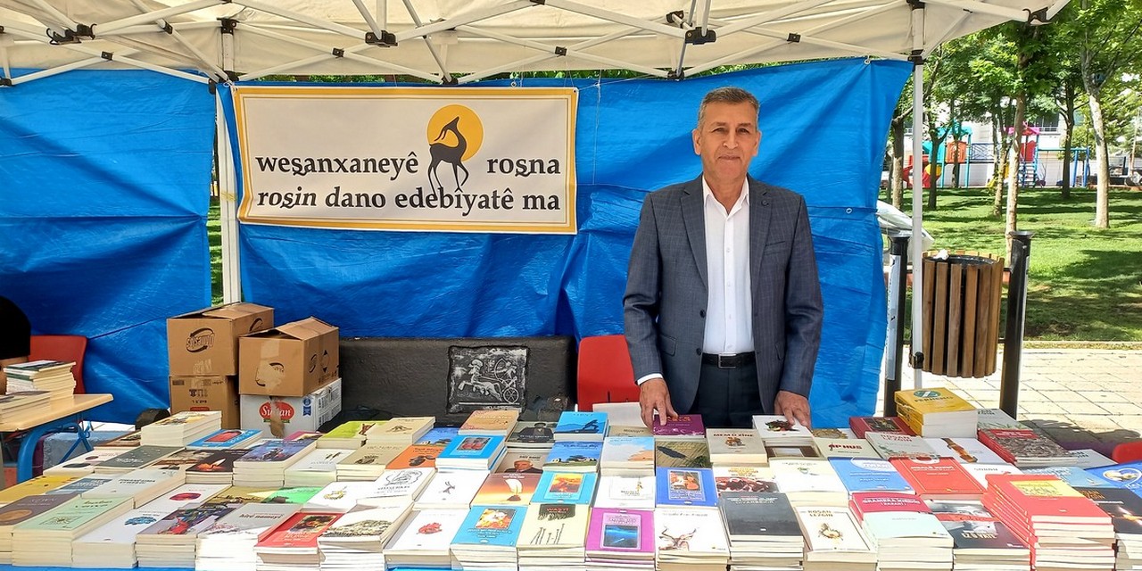 Erxenî de û Diyarbekir de fuarê kitabanê Kurdî
